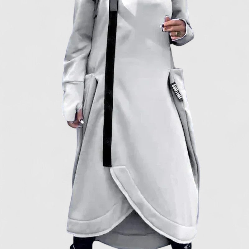 Zita | Hosszú kabát kapucnival cipzárral