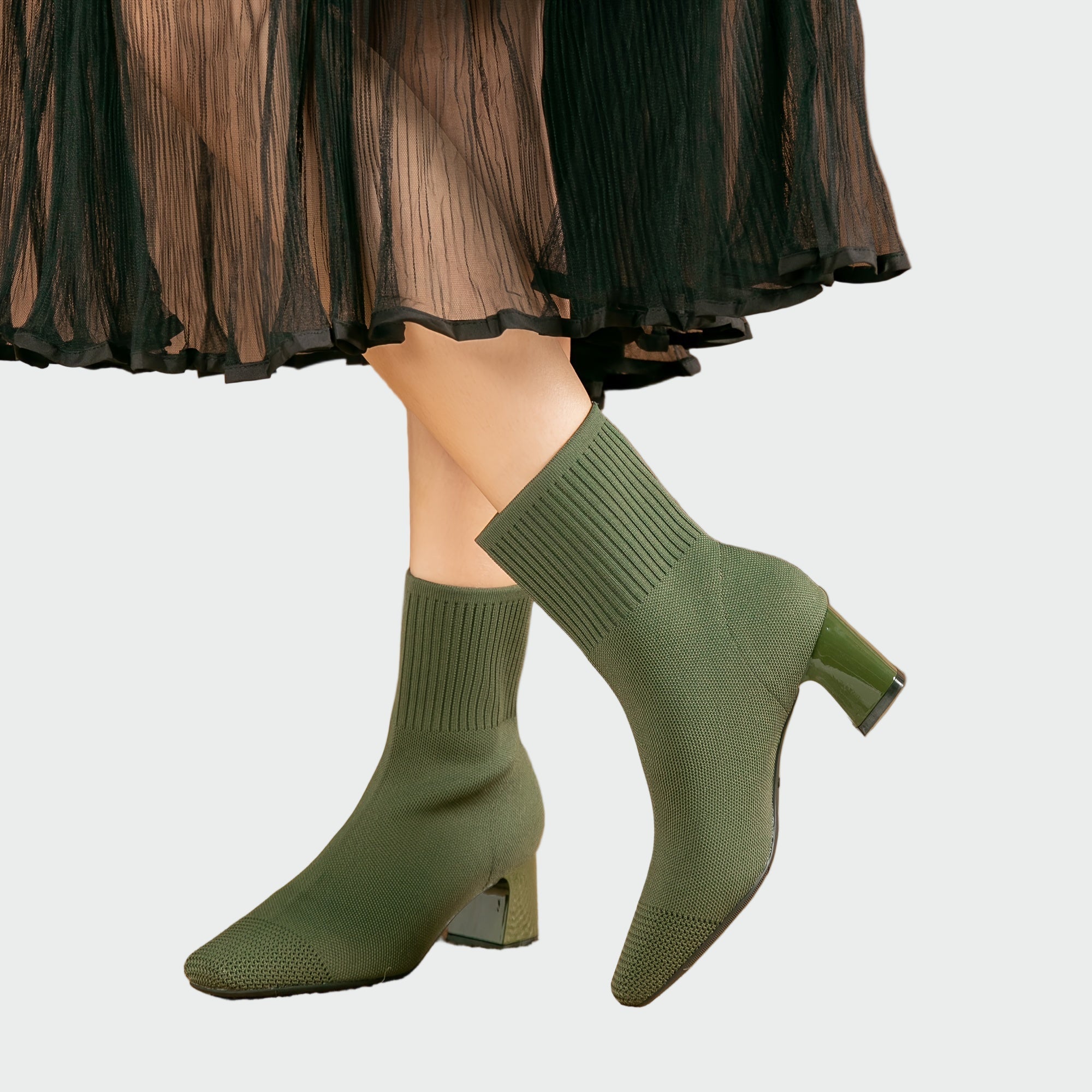 Izabella | Bézs textil magassarkú cipők