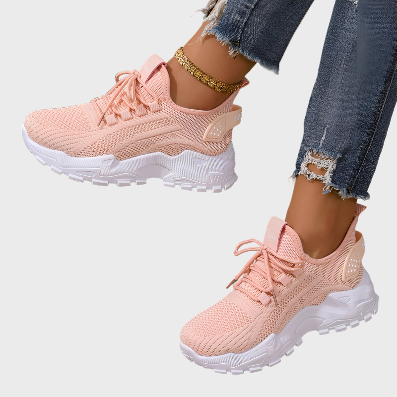 Luca | Elegáns bézs sportcipő kényelmes