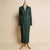 Kariss | Minimalista midi ingruha irodai