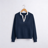 Karolina | Elegáns csipkés V-nyakú pulóver